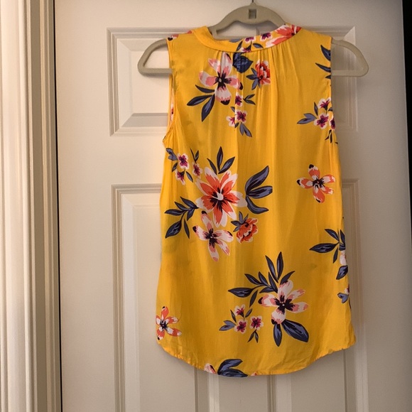 Old Navy summer tank, size small, yellow - Picture 3 of 4